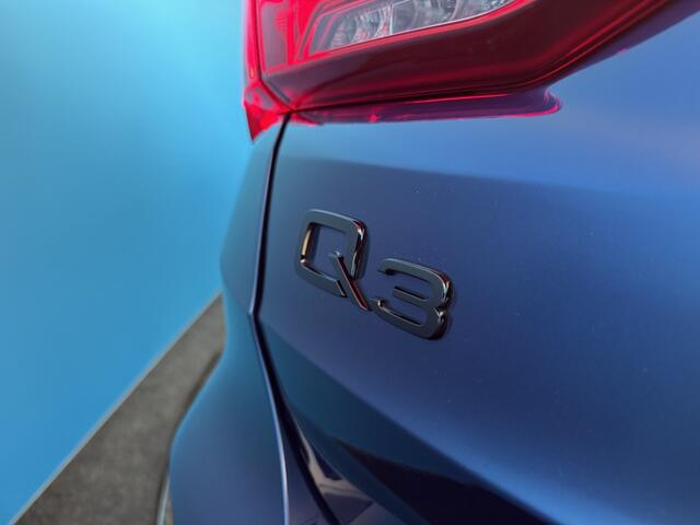 Audi Q3 E-TRON 45 TFSI e S-edition AUTM
