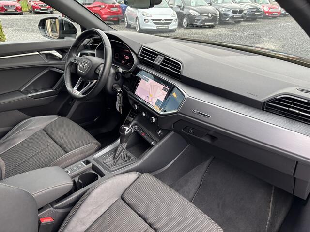 Audi Q3 Sportback 35 TFSI Automaat S-Line Full LED / Navigatie / Camera
