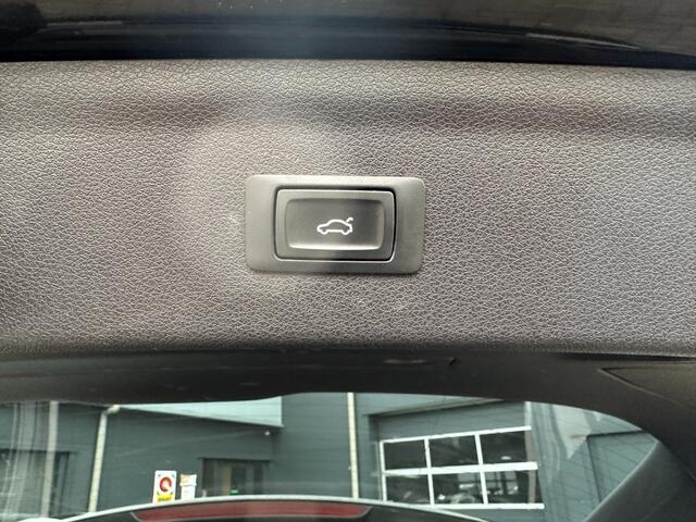 Audi Q3 1.4 TFSi Design ProLine Navigatie Leder Trekhaak