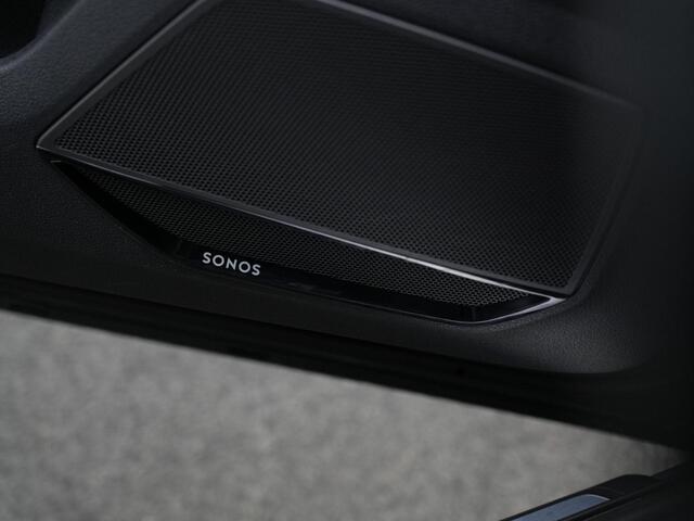 Audi Q3 45 TFSI e 245 pk S-tronic S-Line | Trekhaak | Leder | Sonos | Achteruitrijcamera | Stoelverwarming | Navigatie