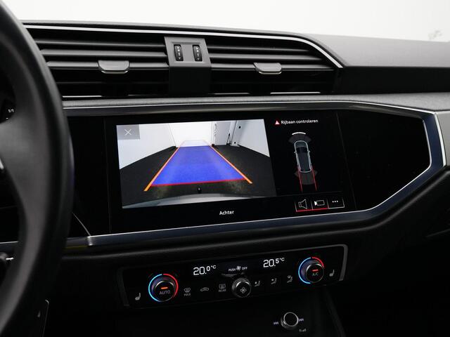 Audi Q3 45 TFSI e 245 pk S-tronic S-Line | Trekhaak | Leder | Sonos | Achteruitrijcamera | Stoelverwarming | Navigatie