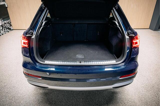 Audi Q3 40 TFSI quattro S Line Pro Line S | Quattro | Stoel- & stuurwiel verwarming | Achteruitrijcamera |