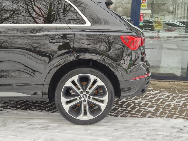 Audi Q3 45 TFSI e S edition | Camera rondom | SONOS | Navigatie | Climate Control | Cruise Control | 20 inch