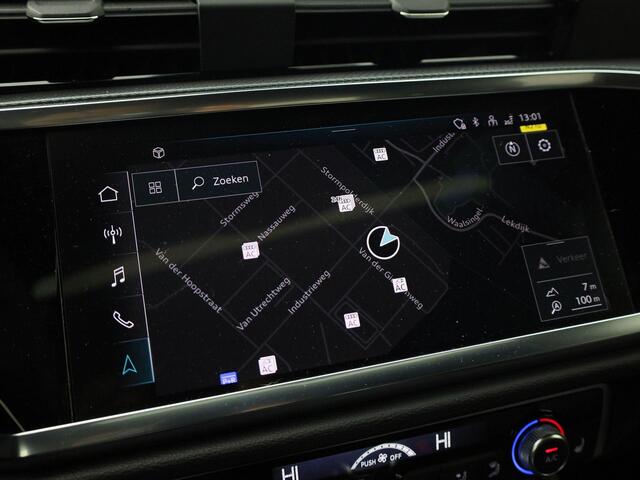 Audi Q3 Sportback 45 TFSIe 180kW/245PK S Edition · Panoramadak · Leder · Apple/Android Car Play · Camera + Parkeersensoren · Adaptive Cruise Control · Garantie t/m 25-01-2028 of 100000km