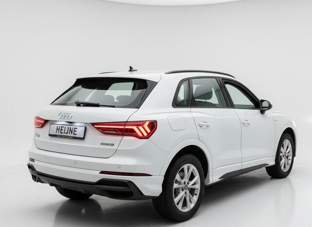 Audi Q3 45 TFSIe 245PK S-TRONIC S-LINE HYBRID CARPLAY/PDC/VIRTUAL