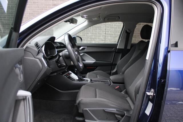 Audi Q3 45 TFSI e S-Edition PHEV Automaat, Digitaal Display, Keyless Entry/Start, Adaptive CruiseControl, Stoelverw., Navigatie