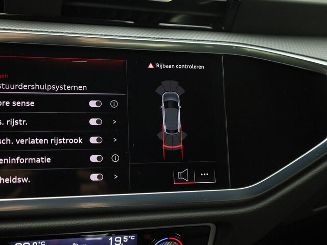 Audi Q3 Sportback 35 TFSI/150PK S Line · Trekhaak · Leder/Alcantara · Apple/Android · Drive select · Garantie t/m 10-01-2030 of 100.000km