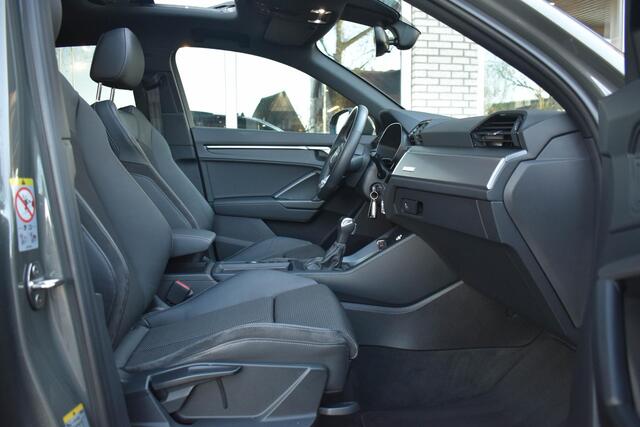 Audi Q3 Sportback 35 TDI S Edition Aut. Pano S-Line Virtual DAB Carplay Stoelverw