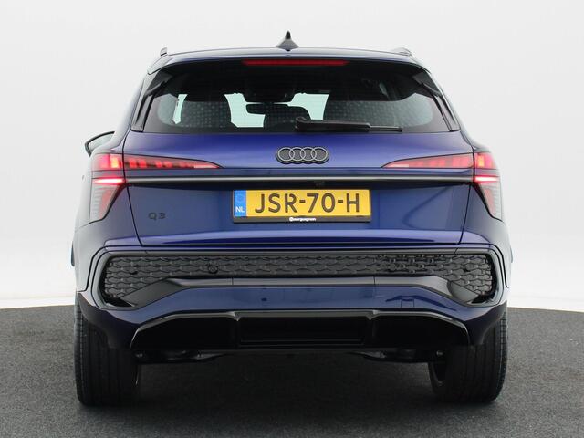 Audi Q3 1.5 200kW e-hybrid S edition | 20 inch velgen | Zwart optiek | Tech Pro | Park Assist | Trekhaak |