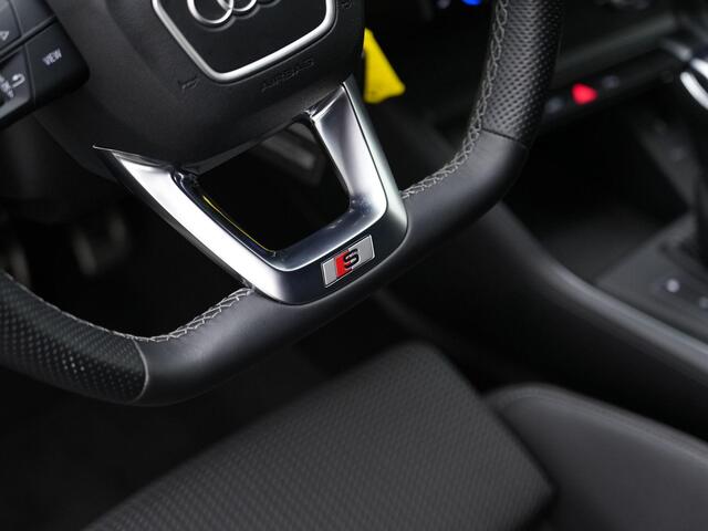 Audi Q3 45 TFSI e 245 pk S-tronic S edition / S-Line | Achteruitrijcamera | Stoelverwarming | Adaptive Cruise | Navigatie