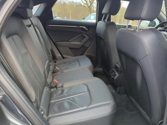 Audi Q3 Sportback 35 TFSI S Edition / LED / Navigatie / Parkeersensoren / 19'' LMV