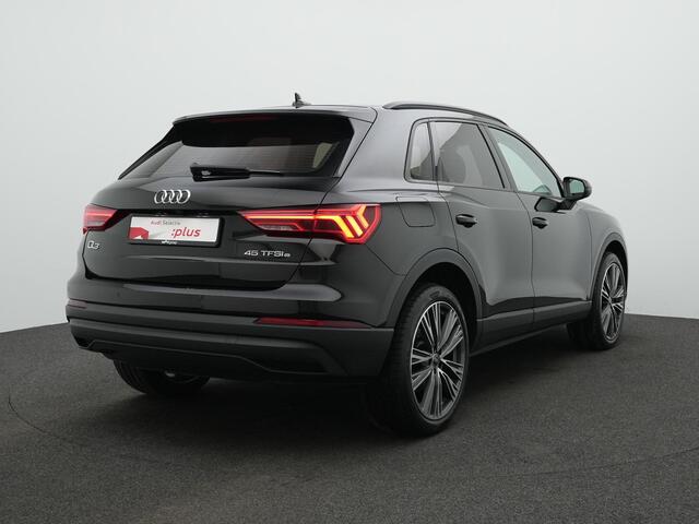 Audi Q3 45 TFSI e 245 pk S-tronic | Achteruitrijcamera | Stoelverwarming | Adaptive Cruise | Carplay