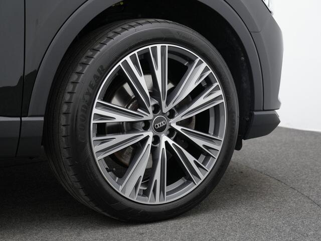 Audi Q3 45 TFSI e 245 pk S-tronic | Achteruitrijcamera | Stoelverwarming | Adaptive Cruise | Carplay