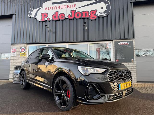 Audi Q3 45 TFSI e S-line, Luxe ambianceverlichting, Stoelverwarming, Leder, 20 Hybride, Digitaal dashboard