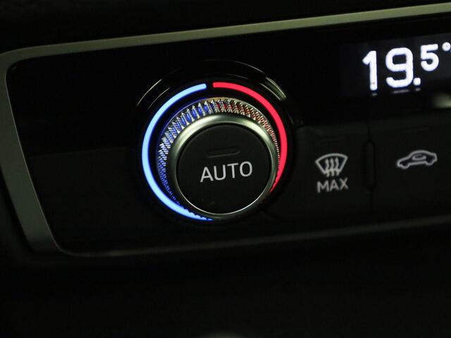 Audi Q3 35 TFSI/150PK S Edition · Trekhaak · Apple/Android Car Play · Keyless · Navigatie