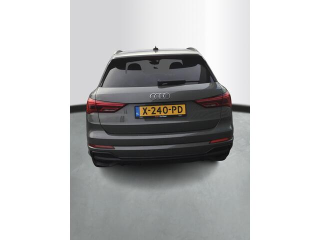 Audi Q3 45 TFSI e 245pk PHEV S edition / Camera / Leer / Adaptive Cruise