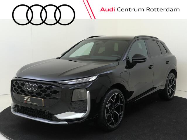 Audi Q3 1.5 200kW e-hybrid S edition | Tech Plus pakket | Lederen bekleding | 20 inch LM velgen | Functioneel pakket | Privacy Glas