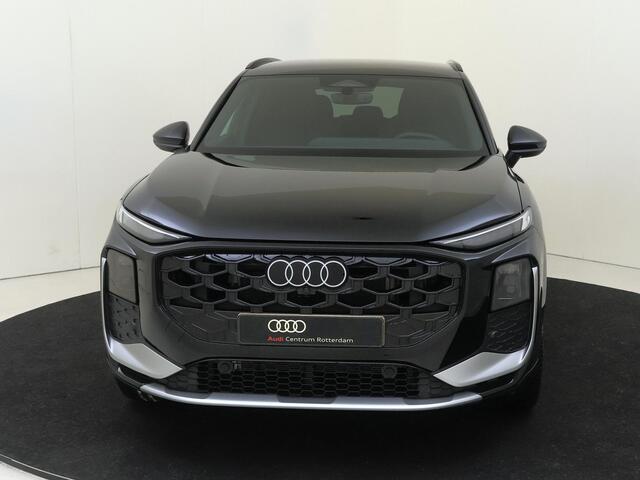 Audi Q3 1.5 200kW e-hybrid S edition | Tech Plus pakket | Lederen bekleding | 20 inch LM velgen | Functioneel pakket | Privacy Glas