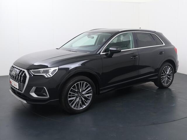 Audi Q3 35 TFSI Advanced edition Plus | 150 PK | Automaat | Adaptive cruise control | Achteruitrijcamera | Lederen bekleding |