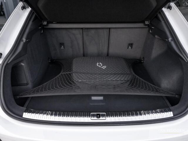 Audi Q3 Sportback 45 TFSI e S-Line 9.000km Pano Leer Camera ACC