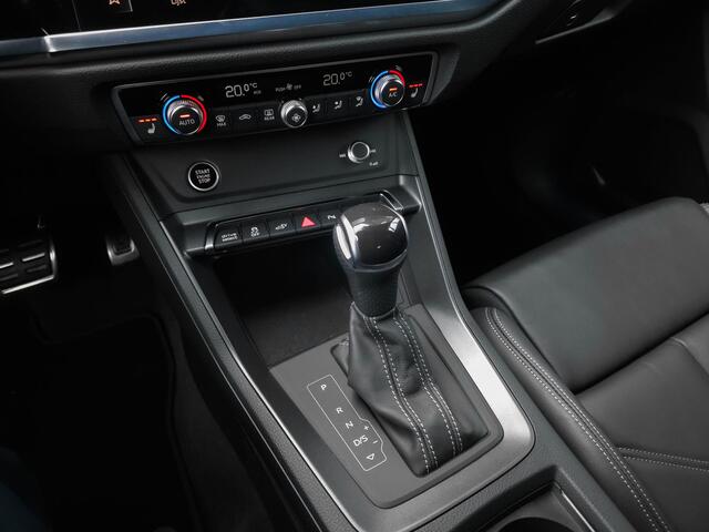 Audi Q3 Sportback 45 TFSIe S | All Black | 20 " | Keyless | Leer | Camera |