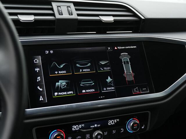 Audi Q3 45 TFSI e 245 pk S-tronic Advanced edition | Stoelverwarming | Adaptive Cruise | Navigatie | Parkeersensoren voor/achter