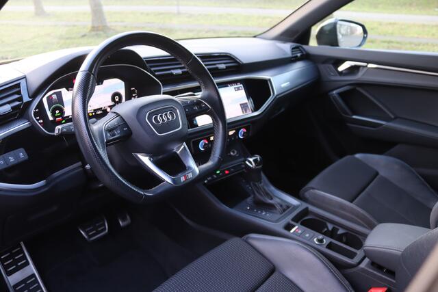 Audi Q3 Sportback 45 TFSI e S-Line Black LED/Leder/Keyless/Camera/App-Connect/DAB