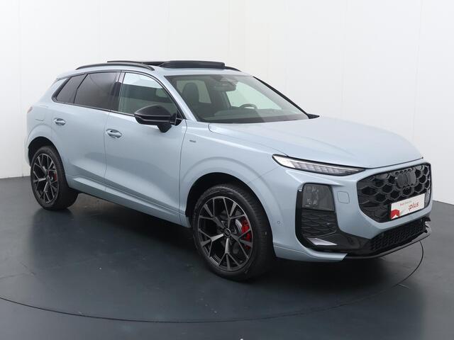 Audi Q3 1.5 200kW e-hybrid S edition | 272 PK | SoH 100% | Panoramadak | Head-up display | 20" LM velgen | 360 graden camera's | S line |