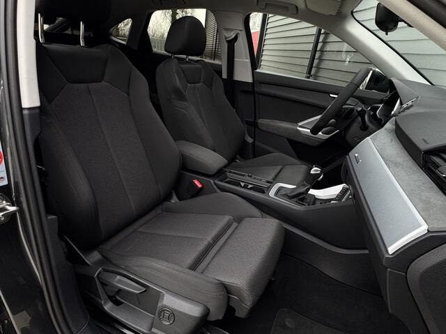 Audi Q3 Sportback 45 TFSI e S Edition PANO, Keyless, 20 inch, Elektr stoelen