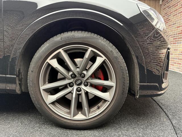 Audi Q3 45 TFSI quattro S Line Panorama | Elekt. verstelbare stoel | Stoelverwarming | Bekabeld Apple carplay & Android auto