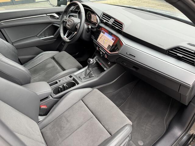 Audi Q3 Sportback 45 TFSI e S-Line 245 Pk Black Ed. ACC Keyless Navi Leder Camera