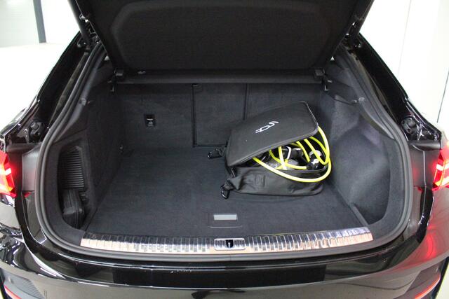 Audi Q3 Sportback 45 TFSI 245PK S-Line S-Tronic Navigatie | 360 camera | Gunner Velgen | Stoelverwarming