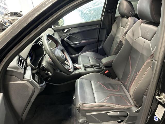 Audi Q3 Sportback 45 TFSIe 245pk S-tronic S Edition · Panoramadak · Elek. Achterklep · Dodehoek Detectie · Lederen Bekleding · Cruise Control · P-Sensoren · 19'' Inch ·