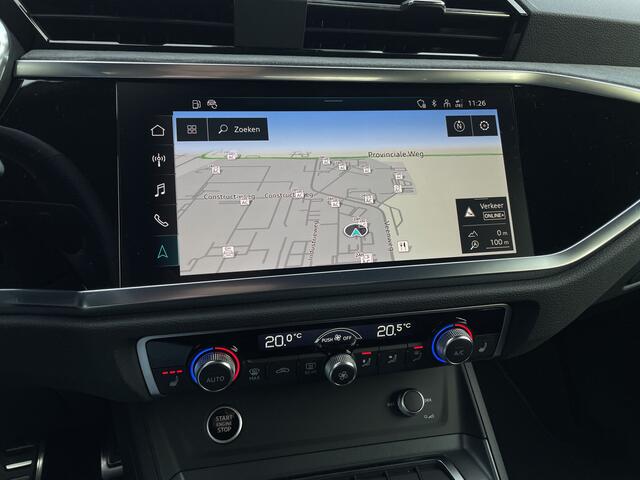 Audi Q3 Sportback 45 TFSI e 245 pk S-line Black sfeerverlichting