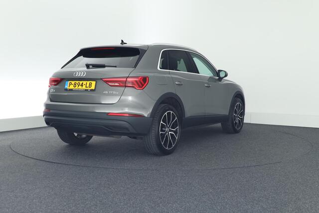 Audi Q3 45 TFSI e 245pk Business Edition B&O Keyless Camera Keyless Virtual Cockpit Navigatie