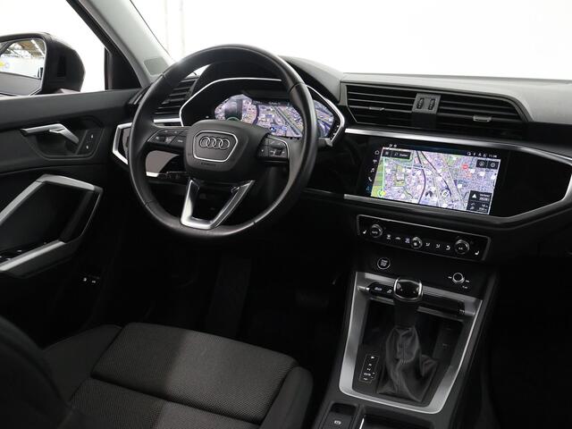 Audi Q3 Sportback 45 TFSI e S Edition | Virtual Cockpit | Sportstoelen | Apple Carplay/Android Auto | Camera | DAB | Draadloze telefoonlader | Adaptieve Cruise Control | Ele. kofferdeksel |
