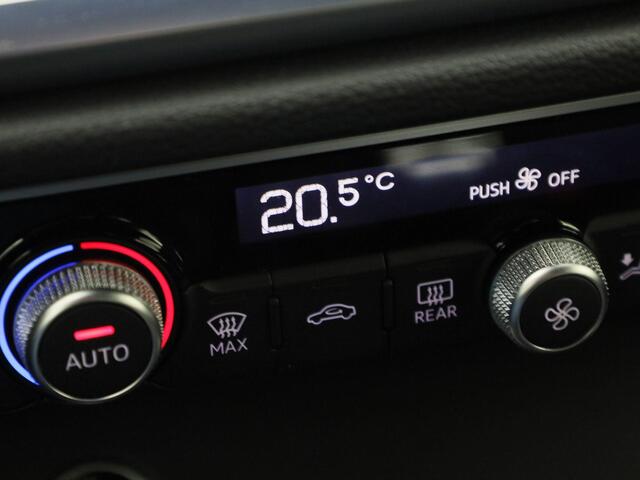 Audi Q3 Sportback 45 TFSIe 245PK S Edition · Navigatie · Camera · Apple/Android Car Play · Adaptive Cruise Control