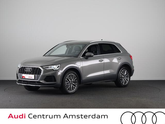 Audi Q3 45 TFSI e Advanced edition 245pk | Navigatie | Sportstoelen | 19 inch lichtmetalen velgen | Stoelverwarming | Adaptieve cruise controle
