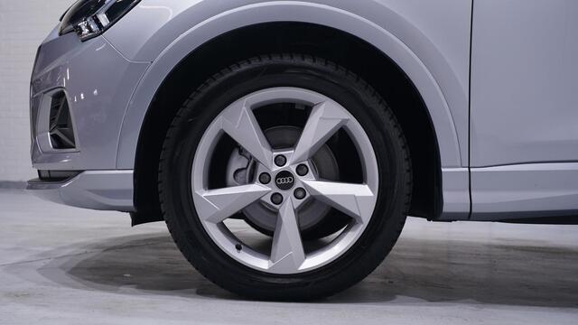 Audi Q3 35 TFSI Advanced edition Plus 1e Eig. NAP Leder alcantara sportstoelen PDC Stoelverwarming Navi