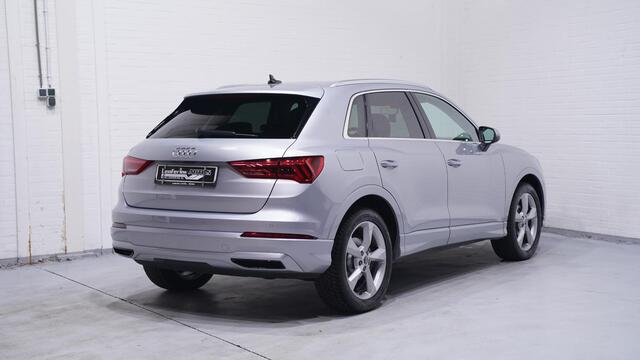Audi Q3 35 TFSI Advanced edition Plus 1e Eig. NAP Leder alcantara sportstoelen PDC Stoelverwarming Navi