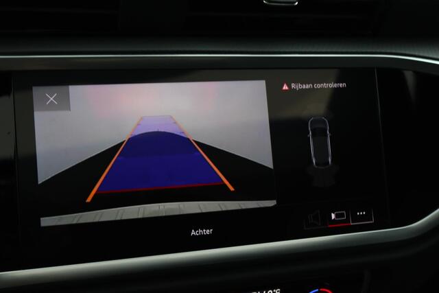 Audi Q3 Sportback 35 TFSI Pro Line | Parkeercamera | Schuif/kanteldak | Stoelverwarming | Elektrische kofferbak | Wegklapbare trekhaak