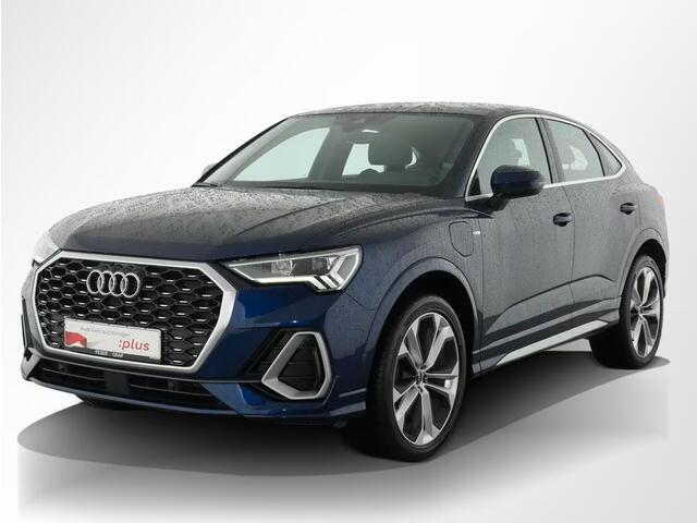 Audi Q3 Sportback 45 TFSI e ** LED, GRAU LEDER, VIRTUAL, APAPT. CRUISE, SPIEGEL-PACK, 20-inch LMV ** 1e EIG - Slechts 41.200km. ** ** INFORMEER OOK NAAR ONZE AANTREKKELIJKE FINANCIAL-LEASE TARIEVEN **