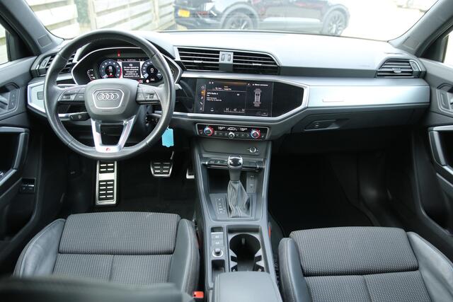 Audi Q3 Sportback 45 TFSI e S Edition Navi / Climate / Cruise / Stoelverwarming
