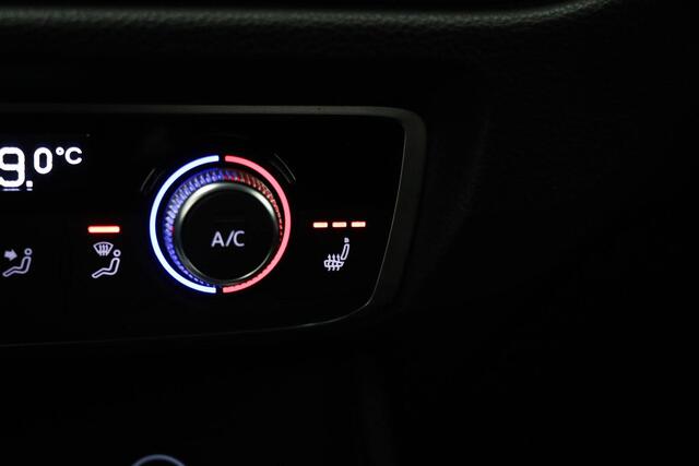 Audi Q3 Sportback 35 TFSI Pro Line S | PARKEER PACK | STOELVERWARMING | DAB | APPLE | TREKHAAK | 19"