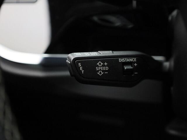 Audi Q3 Sportback 45 TFSIe 180kW/245pk S Edition · Panoramadak · Trekhaak · Apple Carplay/Android Auto