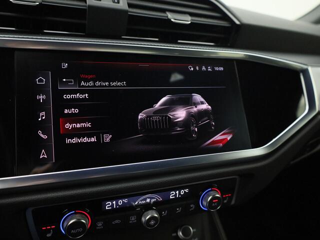 Audi Q3 45 TFSIe 180kW/245PK S Line · Stoelverwarming · Camera + Parkeersensoren · Apple/Android Car Play ·