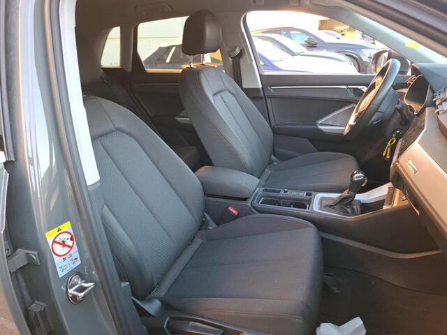 Audi Q3 45 TFSI e edition PHEV 245PK | Virtual | Achteruitrijcamera | Getint Glas | LED |