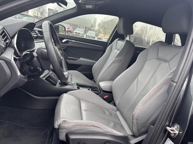 Audi Q3 45 TFSI e S edition S-Line | Sportstoelen | Leder | Stoelverwarming | Achteruitrijcamera 360 | SCI |