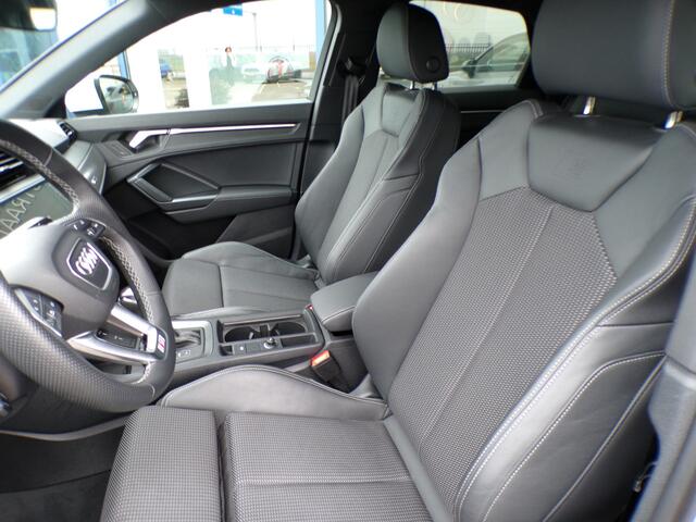 Audi Q3 Sportback 35 TFSI S Edition, Full LED / Carplay + Android Auto / Camera + Sensoren / 19' Sportvelgen