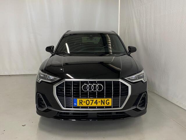 Audi Q3 35 TFSI edition one 2x S line Camera Applecarplay/Android 19inch Leer El stoelen Keylesspack Navigatie Cruise Lane Dodehoek